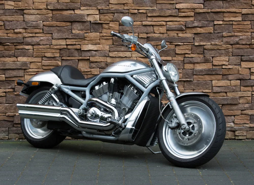 2002 Harley-Davidson V-rod VRSCA aluminium uitvoering *VERKOCHT*