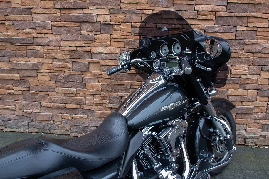 2007 Harley-Davidson FLHX Street Glide Twin Cam 96 6-speed *VERKOCHT*