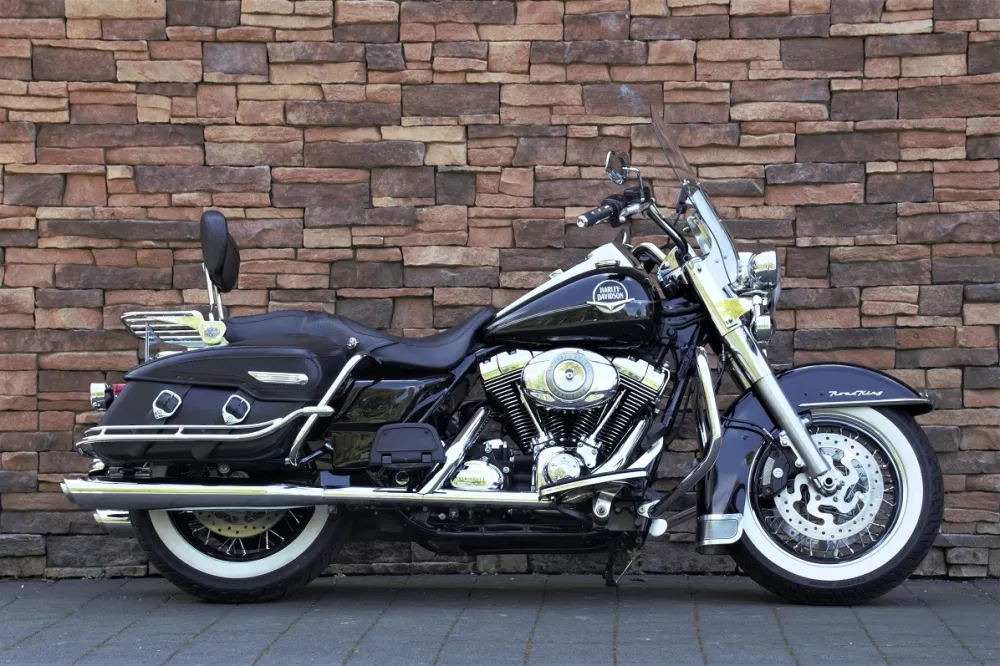2008 Harley-Davidson FLHRC Road King Classic Touring *VERKOCHT*