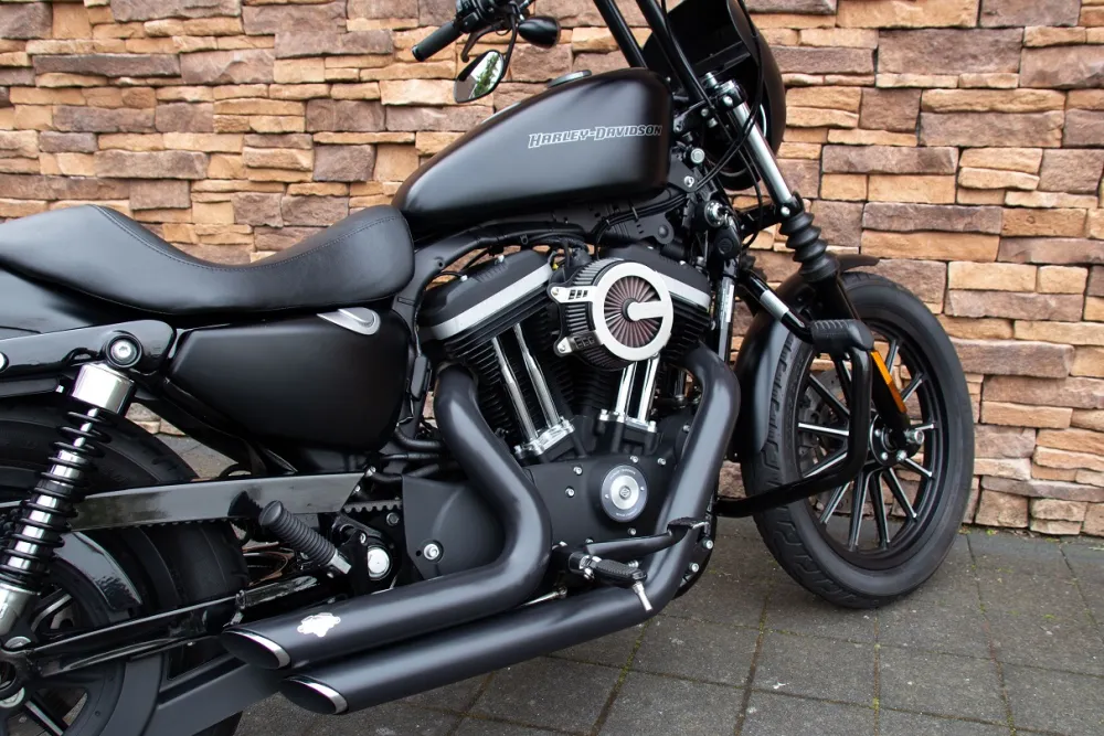 2010 Harley-Davidson XL 883 N Sportster Iron Clubstyle *VERKOCHT*