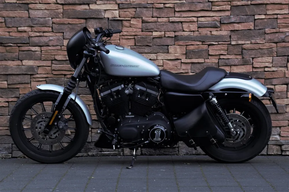 2010 Harley-Davidson XL 883 N Sportster Iron *VERKOCHT*