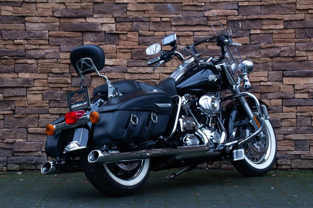 2011 Harley-Davidson FLHRC Road King Classic 103 ABS *VERKOCHT*