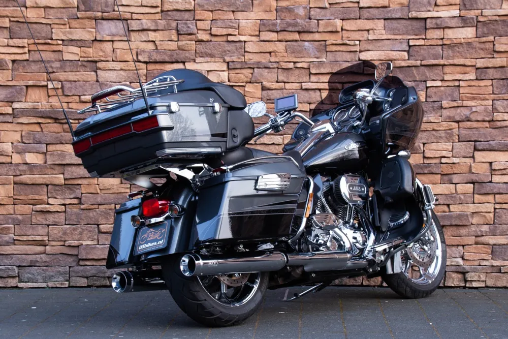 2011 Harley-Davidson FLTRUSE Road Glide Ultra CVO 110 *VERKOCHT*