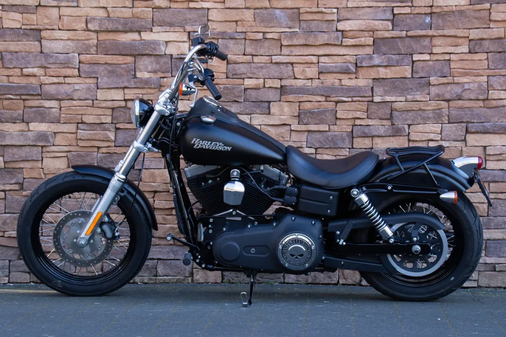 2011 Harley-Davidson FXDB Dyna Street Bob *VERKOCHT*