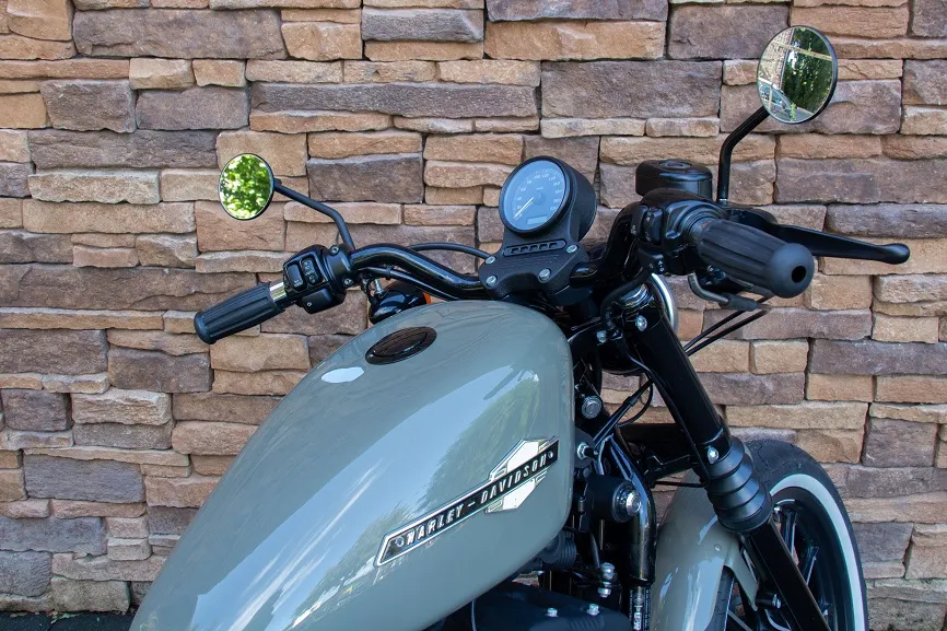 2011 Harley-Davidson XL883N Iron Sportster 883 Retro-look *VERKOCHT*