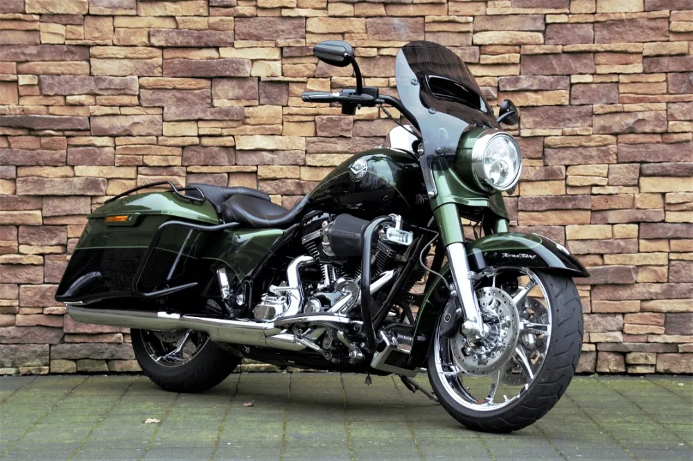2014 Harley-Davidson FLHRSE Road King CVO 110 Screamin Eagle Rushmore *VERKOCHT*