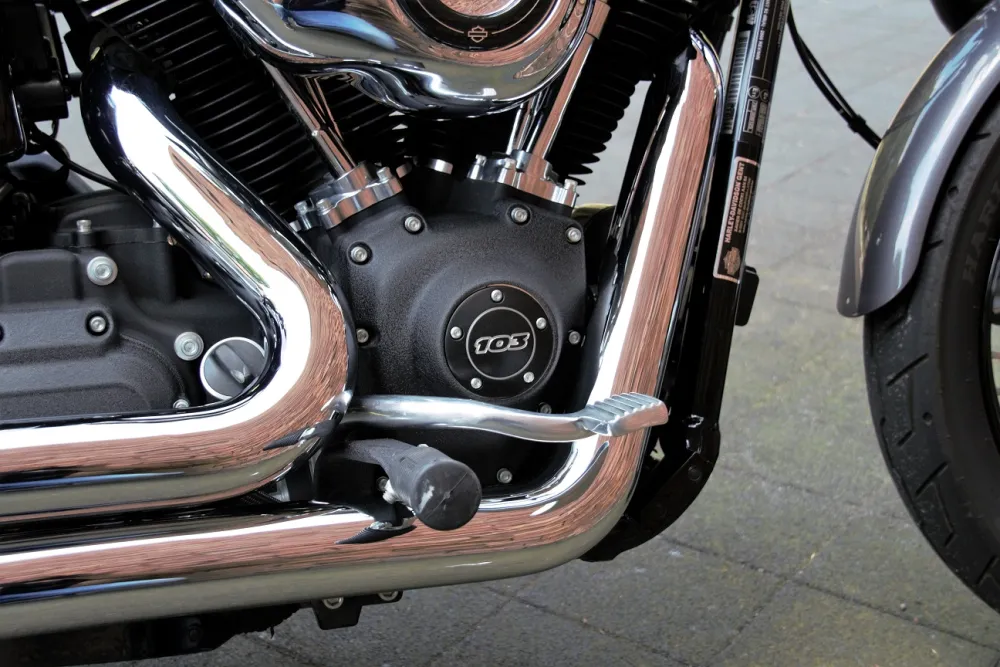 2014 Harley Davidson FXDB Street Bob 1.690cc ABS 6-bak *VERKOCHT*