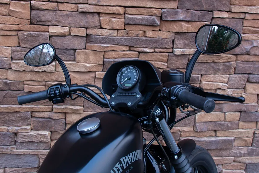 2015 Harley-Davidson XL883N Iron Sportster ABS