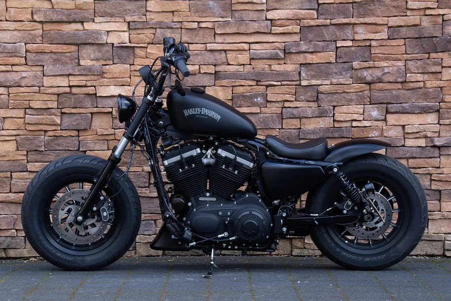 2015 Harley-Davidson XL883N Sportster Iron 883 Bobber ABS *VERKOCHT*