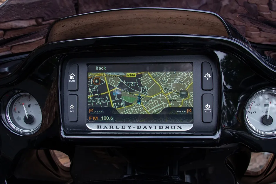 2016 Harley-Davidson FLTRXS Road Glide Special 110 Stage IV *VERKOCHT*