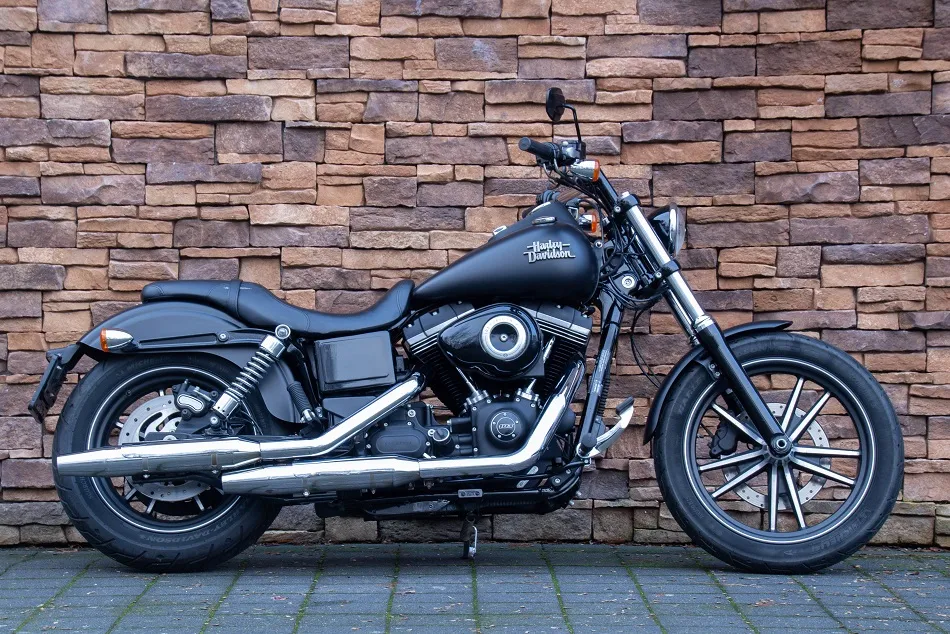 2016 Harley-Davidson FXDBC Dyna Street Bob Limited 103 *VERKOCHT*