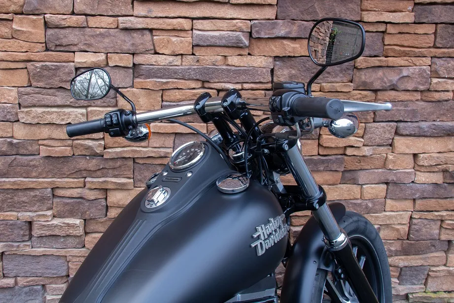 2016 Harley-Davidson FXDBC Dyna Street Bob Limited 103 *VERKOCHT*