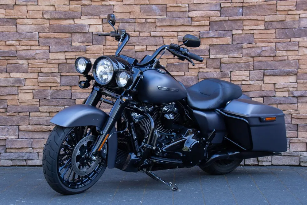 2017 Harley-Davidson FLHRXS Road King Special 107 M8 *VERKOCHT*