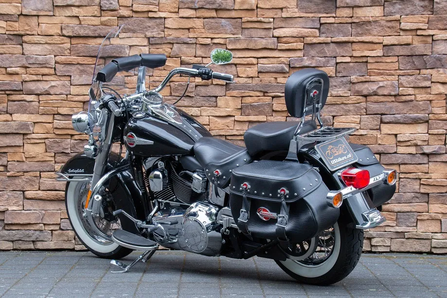 2017 Harley-Davidson FLSTC Heritage Softail Classic 103 ABS *VERKOCHT*