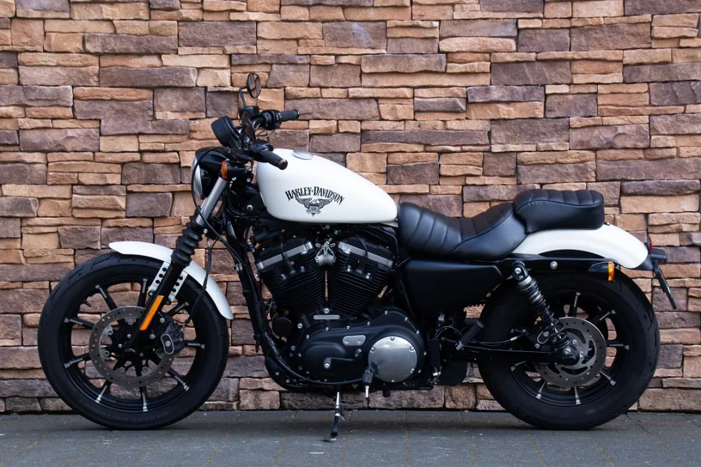 2017 Harley-Davidson XL 883 N Sportster Iron ABS *VERKOCHT*