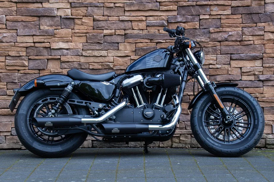 2016 Harley-Davidson XL1200X Forty Eight Sportster 1200 Jekill & Hide *VERKOCHT*