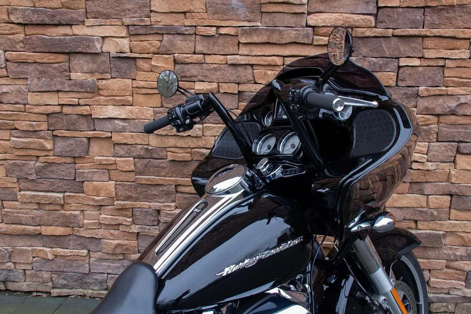 2018 Harley-Davidson Road Glide Special 107 M8 FLTRXS Jekill & Hyde *VERKOCHT*