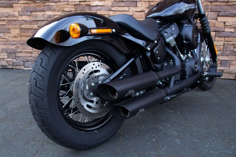 2018 Harley-Davidson FXBB Softail Street Bob 107 M Jekyll & Hyde *VERKOCHT*