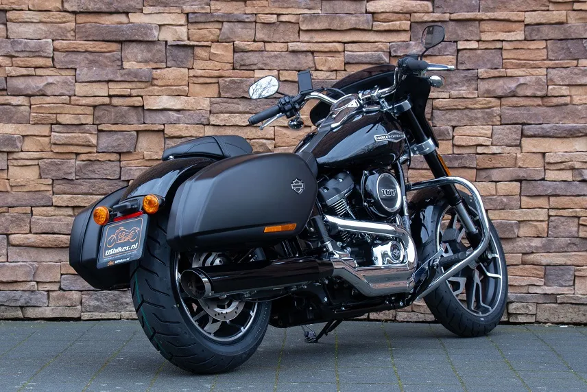 2019 Harley-Davidson FLSB Sport Glide Softail 107 M8 Kess Tech *VERKOCHT*