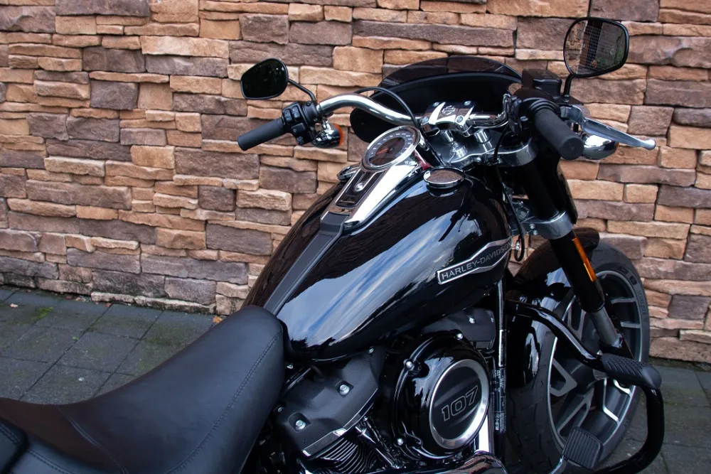 2019 Harley-Davidson FLSB Sport Glide Softail 107 M8 *VERKOCHT*