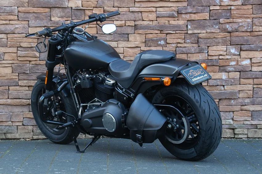 2019 Harley-Davidson FXFBS Fat Bob Softail 114 Jekill & Hyde *VERKOCHT*