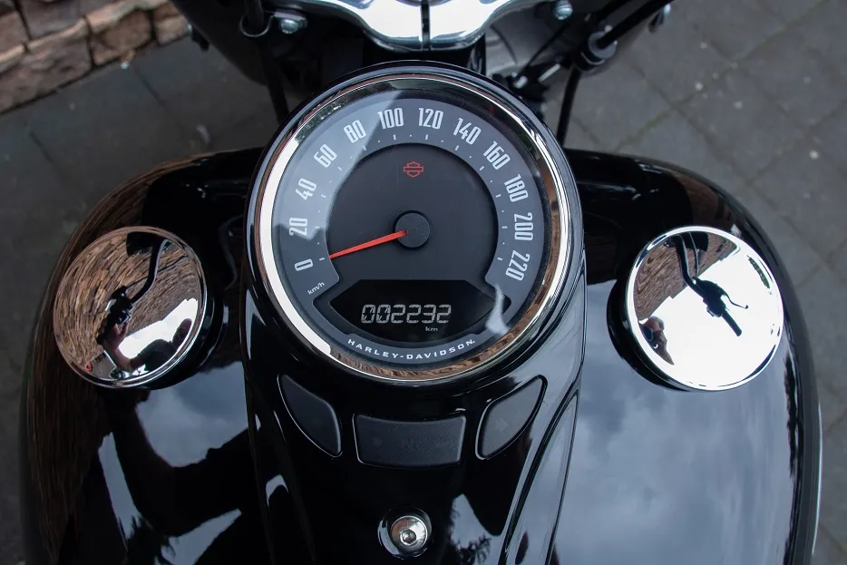 2021 Harley-Davidson Heritage Classic Softail 114 FLHCS Black Edition *VERKOCHT*