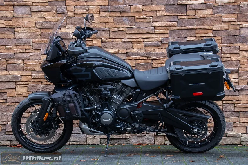 2021 Harley-Davidson RA1250S Pan America Special Spoke wheels