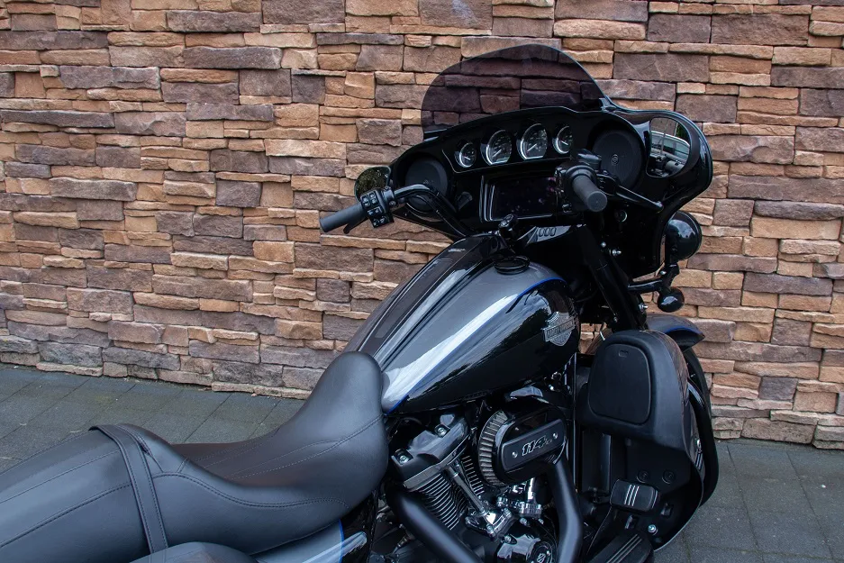 2022 Harley-Davidson FLHXS Street Glide Special 114 M8 black edition *VERKOCHT*