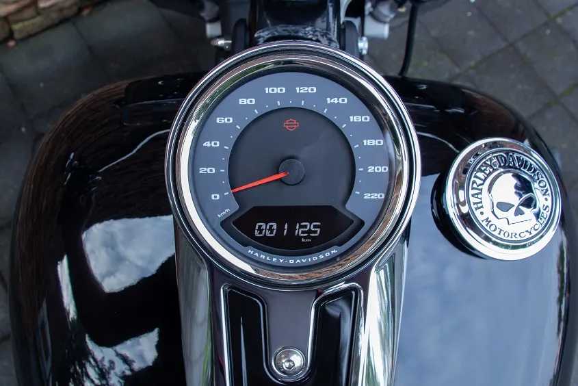 2023 Harley-Davidson FLFBS Fat Boy Softail 114 Jekill & Hyde *VERKOCHT*