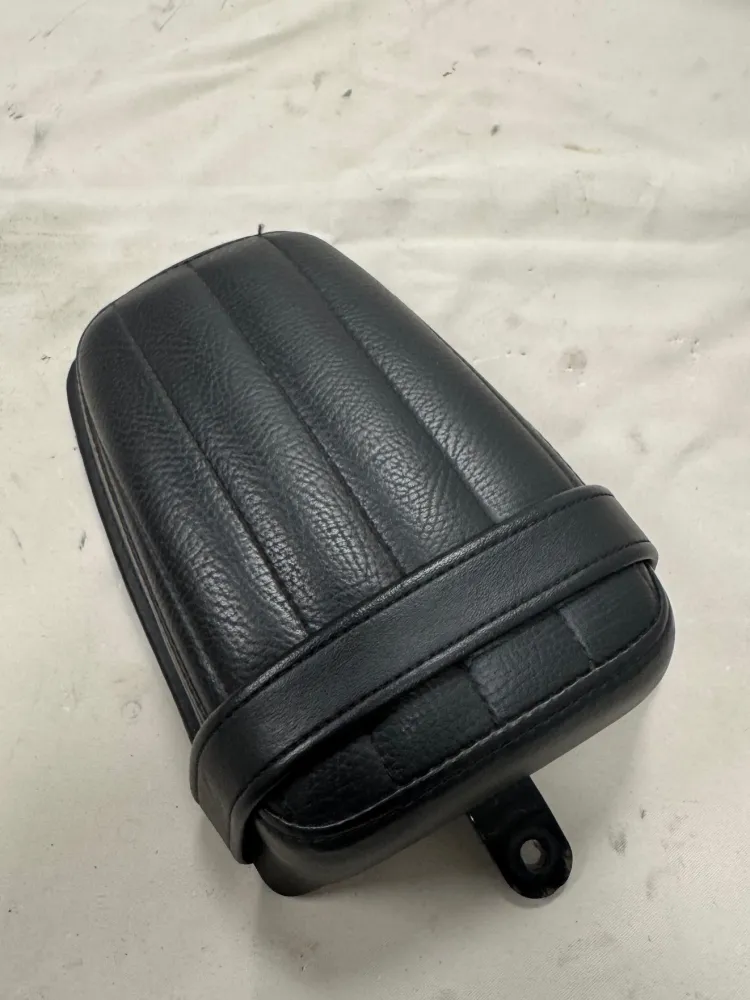 52400039 passagier zadel voor Harley-Davidson Softail Slim FLS(S) zgan (2012-2017)