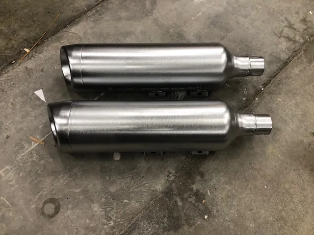 Uitlaatdempers Harley-Davidson Fat Bob Softail FXFB(S) origineel zgan