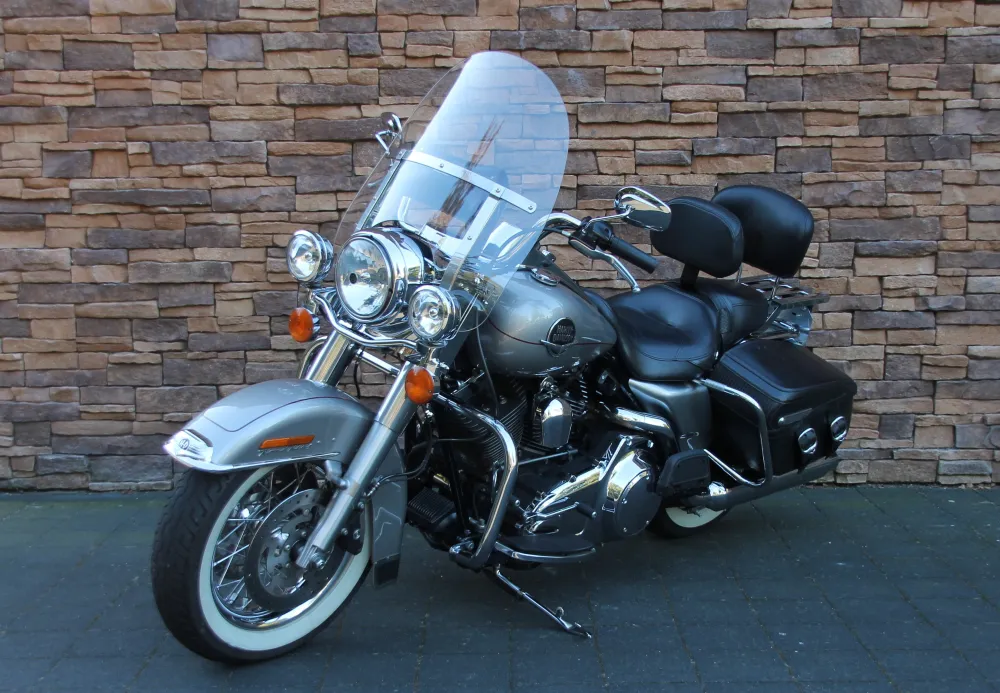 2008 Harley-Davidson FLHRC Road King Classic in vrijwel nieuwstaat *VERKOCHT*