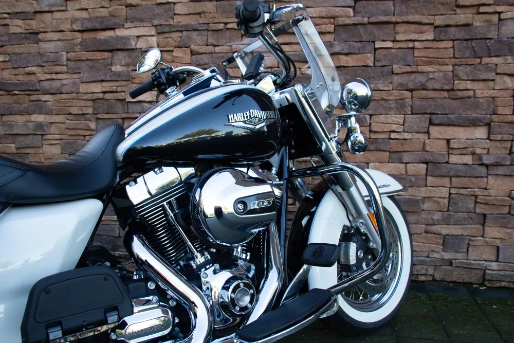 MY 2014 Harley-Davidson FLHRC Road King Classic 103 *VERKOCHT*