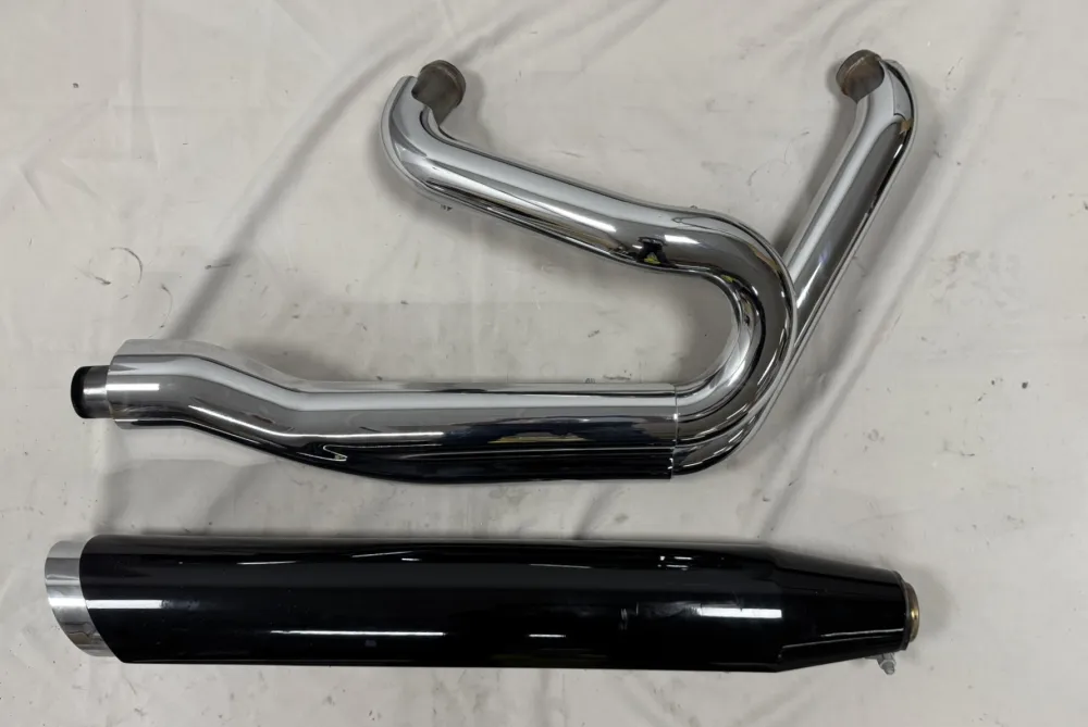 Uitlaatsysteem Harley-Davidson FLSB Sport Glide zwart hitteschild izgst (2018-2021)