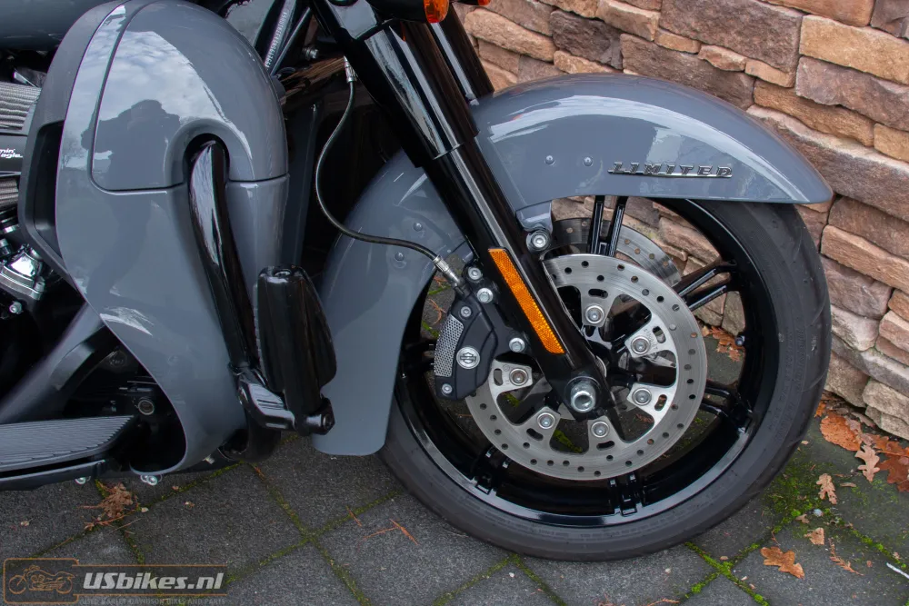 2022 Harley-Davidson FLHTK Ultra Limited 114 Touring Jekill Hyde Gunship Gray