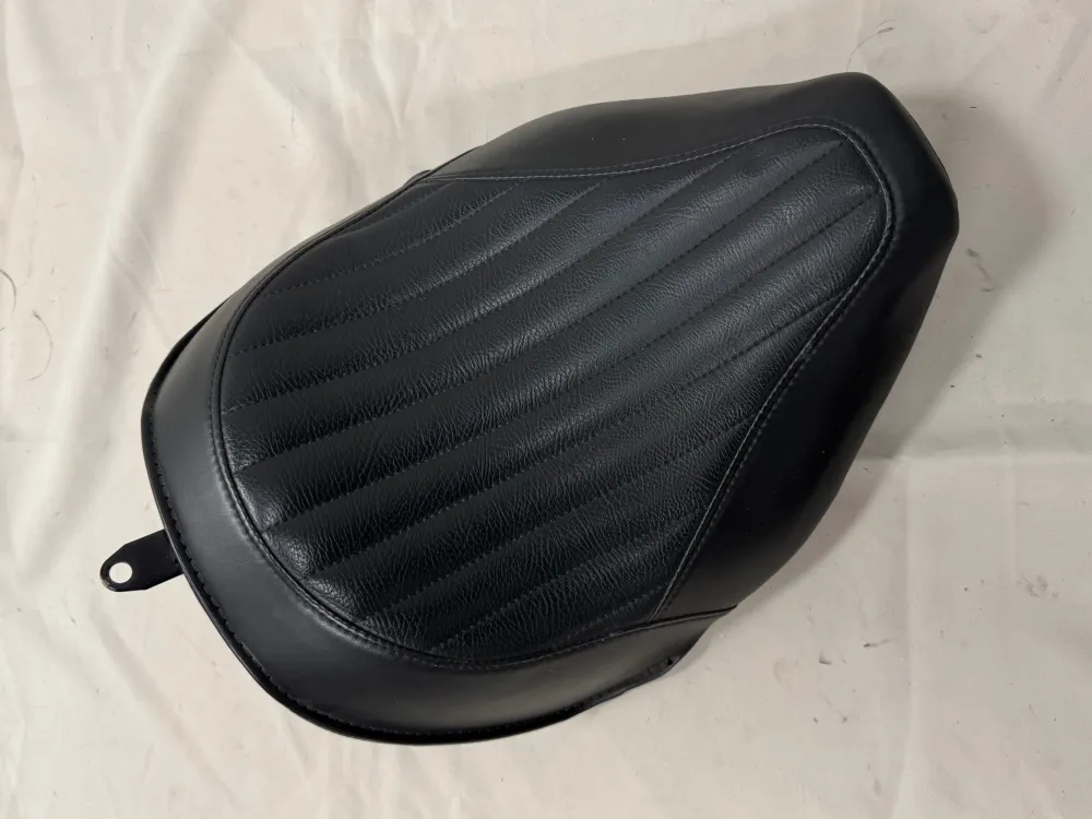 Zadel voor Harley-Davidson Softail Slim FLS(S) (2012-2017) 52000031(A) 