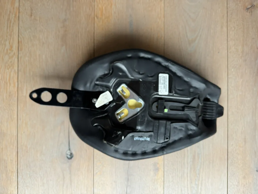 Solo zadel Harley-Davidson XL1200X Sportster Forty Eight (2016-up) 52000198