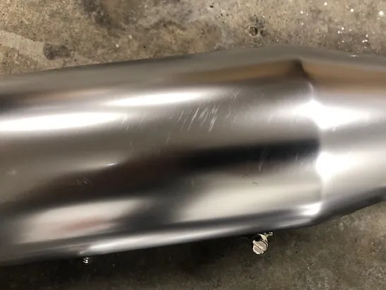 Uitlaatdempers Harley-Davidson M8 Softail Slim en Fat Boy satin (2018-2020) 64900460