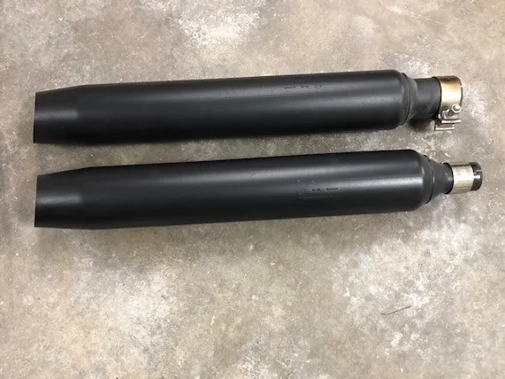 Uitlaatdempers Harley-Davidson Touring M8 origineel zwart (2017-2020) 64900769