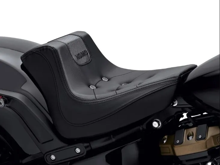 Bevel zadel voor de Harley-Davidson Fat Bob (2018-up) 52000391 en 52400197