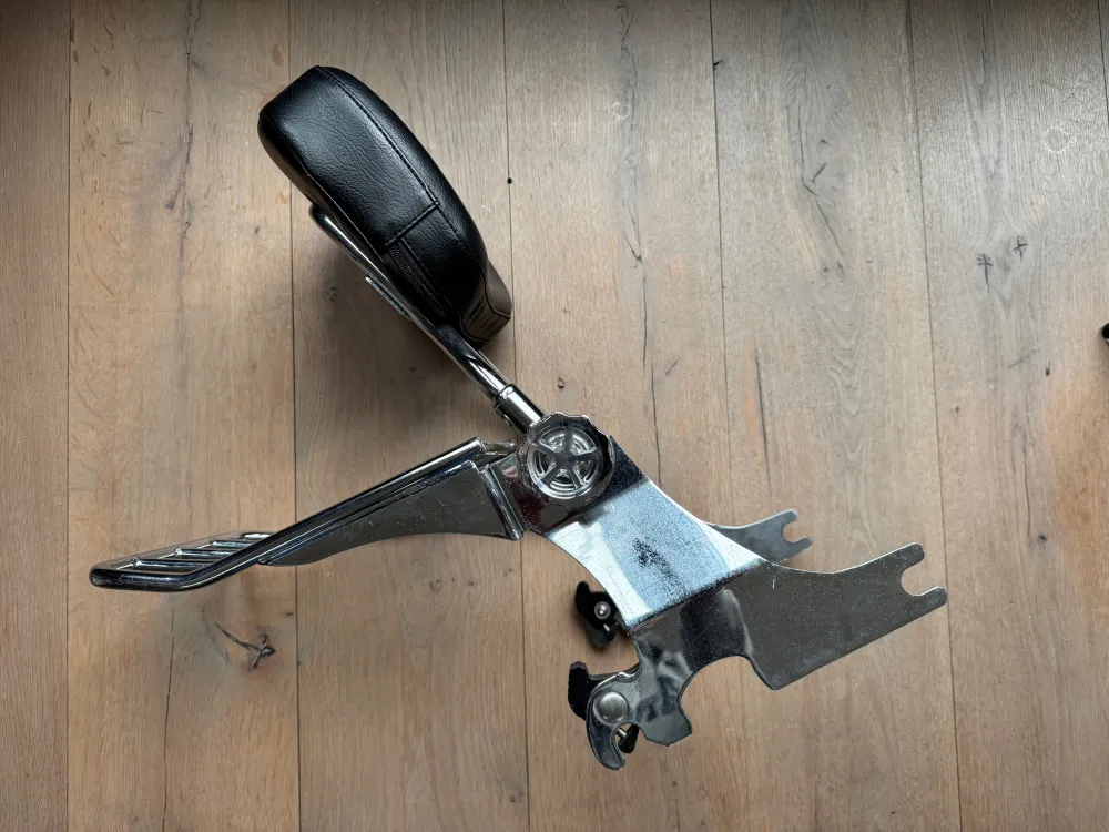 Afneembare en verstelbare sissybar met bagagerek chroom Sportster (2004-2020)