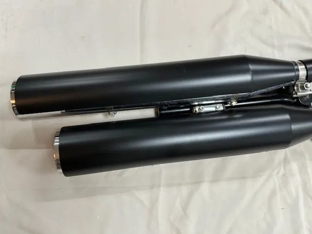 Uitlaatsysteem Harley-Davidson M8 Softail FXBB(S) en FXLRS (2018-2020)