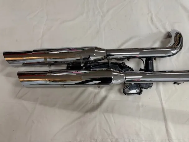 Uitlaatsysteem Harley-Davidson Softail Twincam compleet (2008-2017) 64727-08