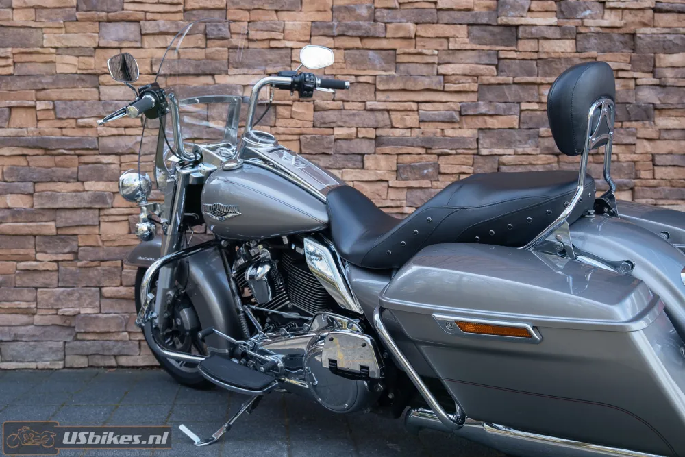 2016 Harley-Davidson FLHR Road King 107 M8