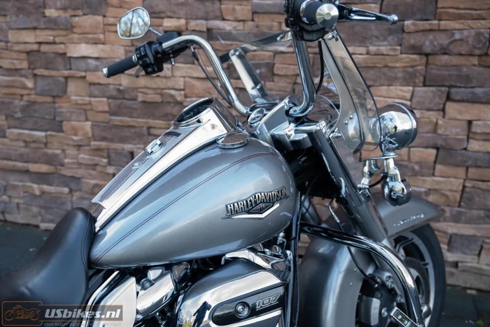 2016 Harley-Davidson FLHR Road King 107 M8