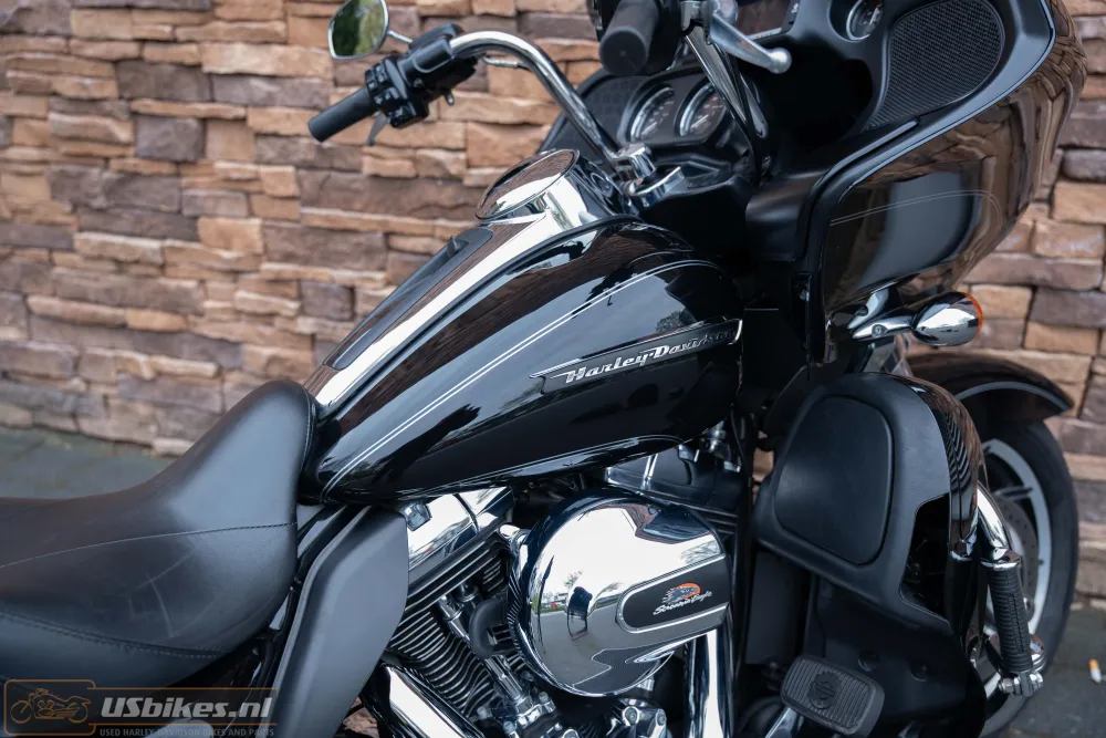 2016 Harley-Davidson FLTRU Road Glide Ultra 103