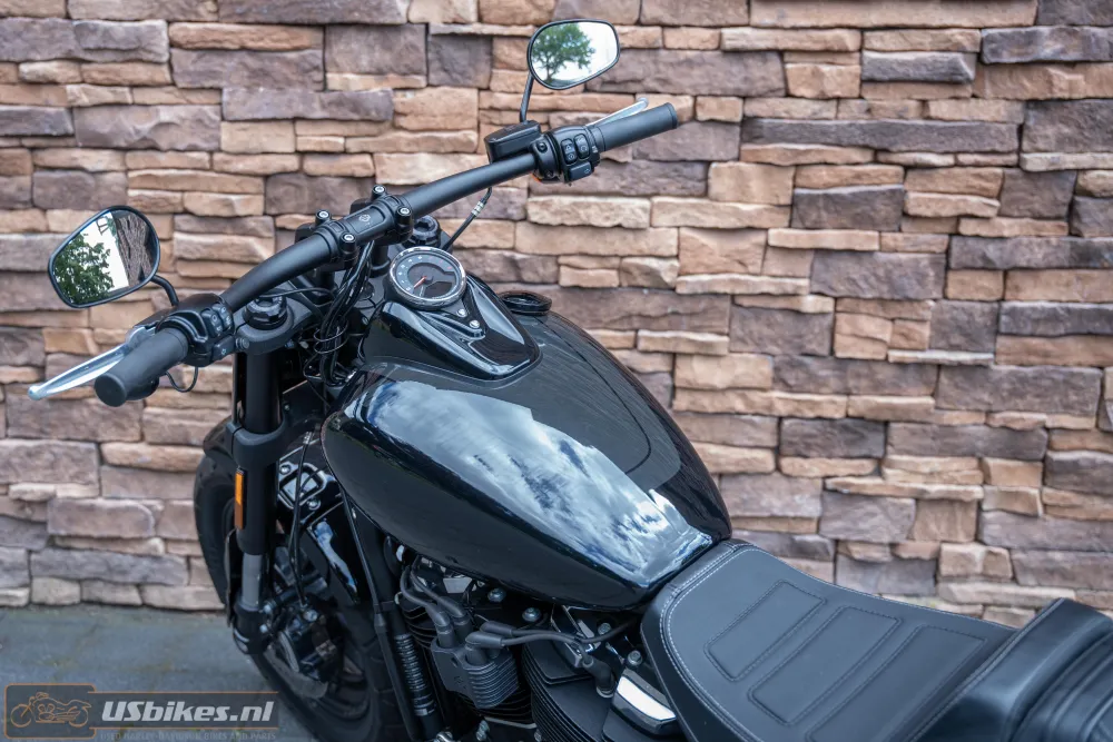2019 Harley-Davidson FXFB Fat Bob Softail 107 Jekill & Hyde 