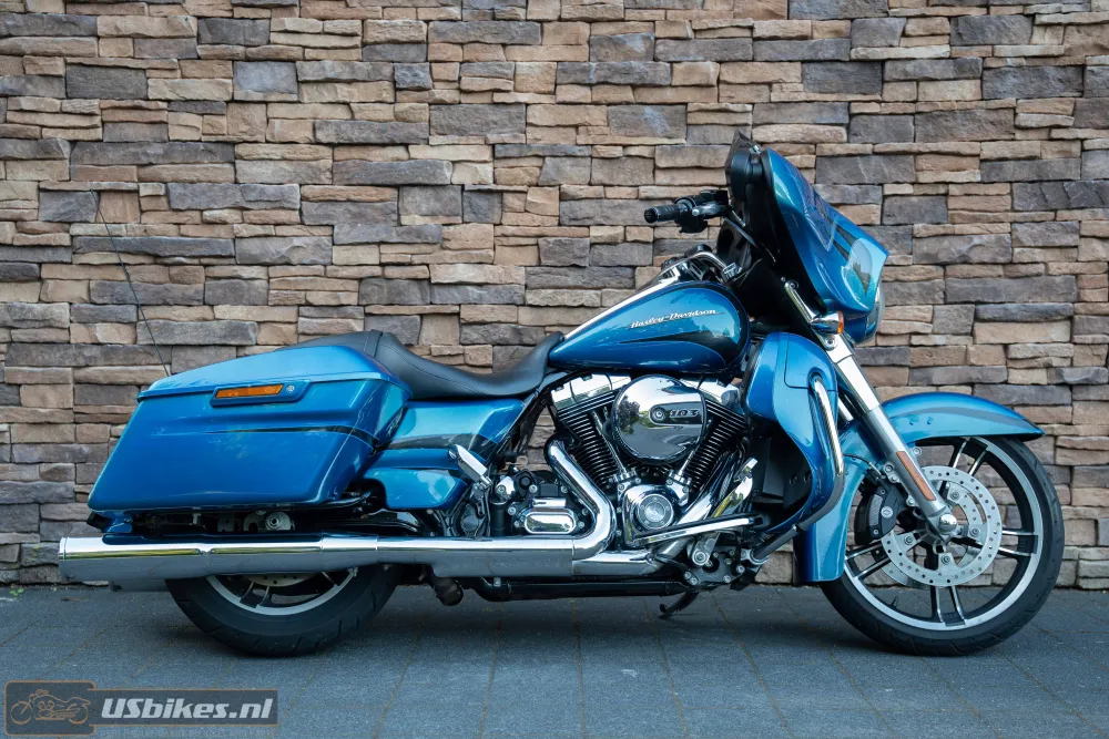 2014 Harley Davidson FLHX Street Glide 103