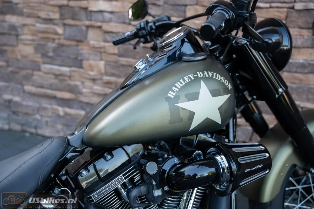 2017 Harley-Davidson FLSS Softail Slim S 110 Screamin Eagle