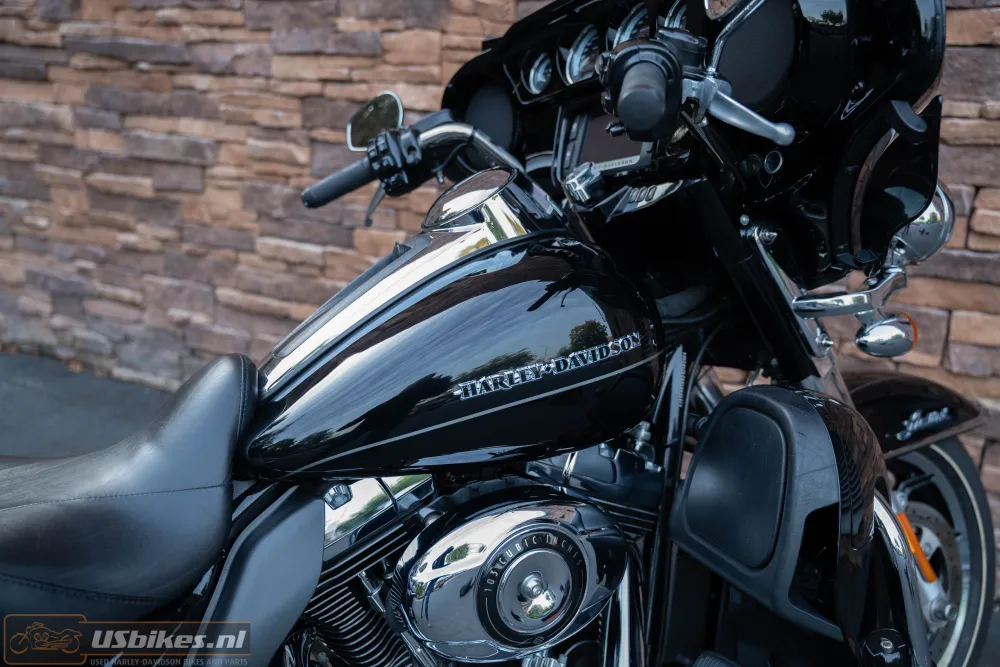 2016 Harley-Davidson FLHTK Electra Glide Ultra Limited Jekill & Hyde